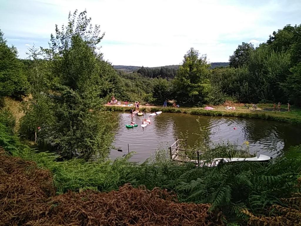 Camping La Foret Du Morvan Larochemillay Bagian luar foto